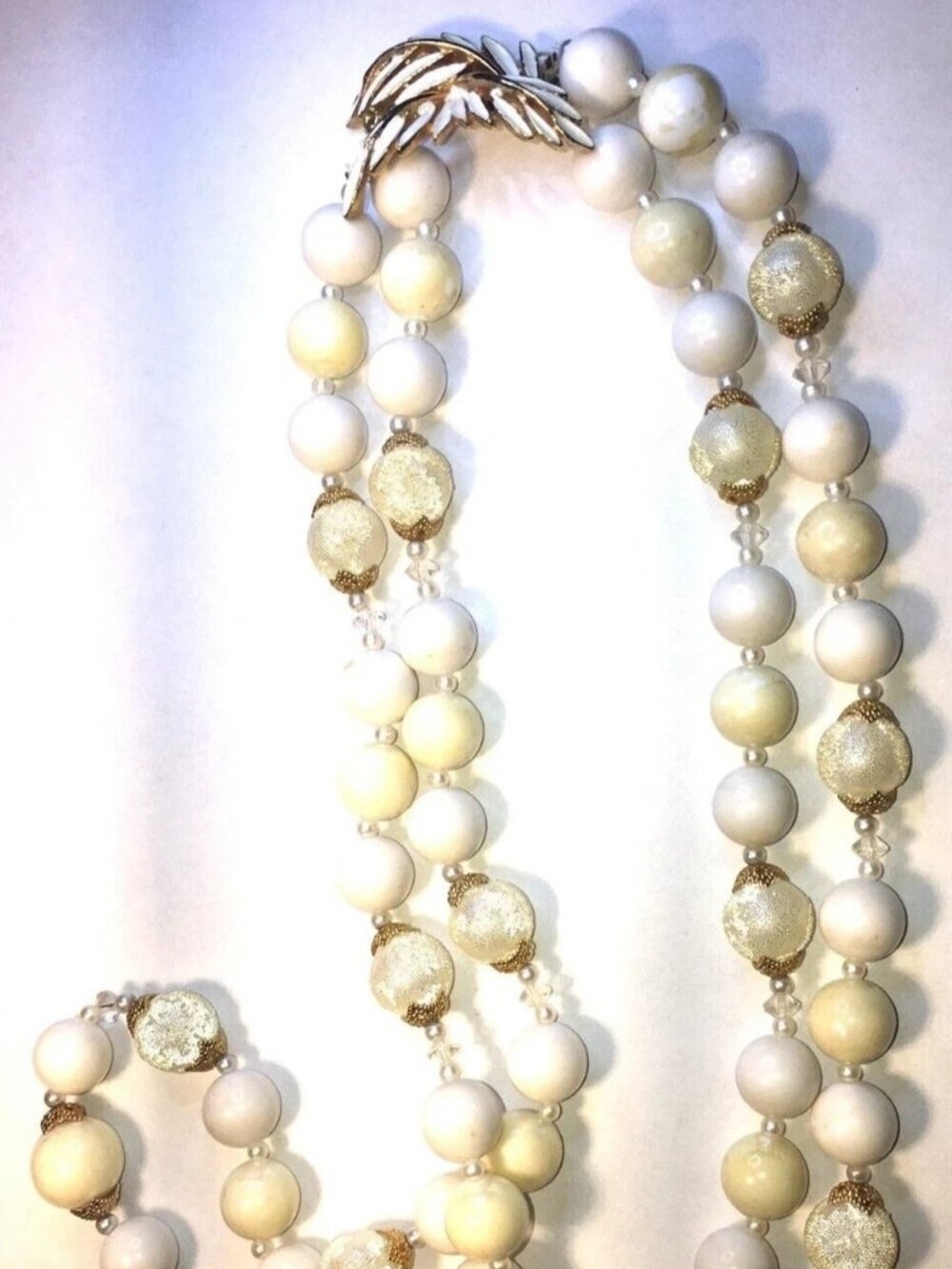 TRIFARI BEADED GOLD CHAIN VINTAGE NECKLACE 22” Braided Seeds Pearls